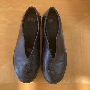 CAMPER TWINS - black slip on shoes